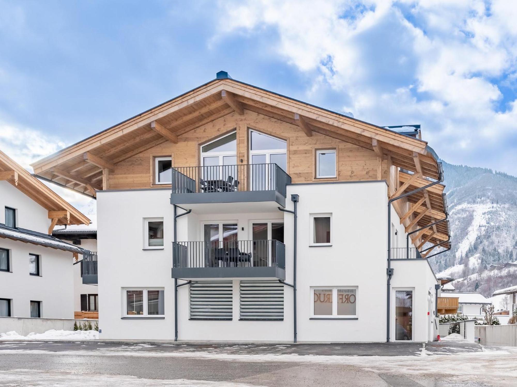 Falken Suites Top 4 Kaprun Exterior photo